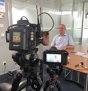 Tillmann filming at Pfizer